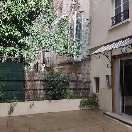 Studio In 15th Arrondissement Paris